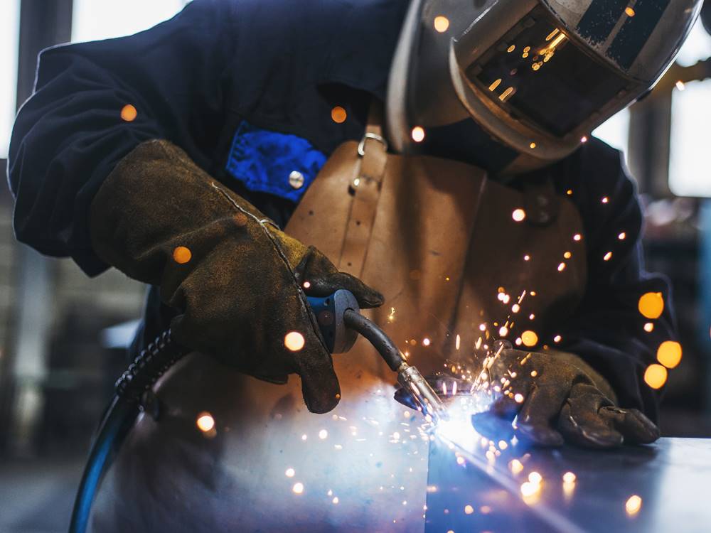 Hauer Albert GmbH &amp; Co KG - Kunstschmiede-Schlosserei-Edelstahl