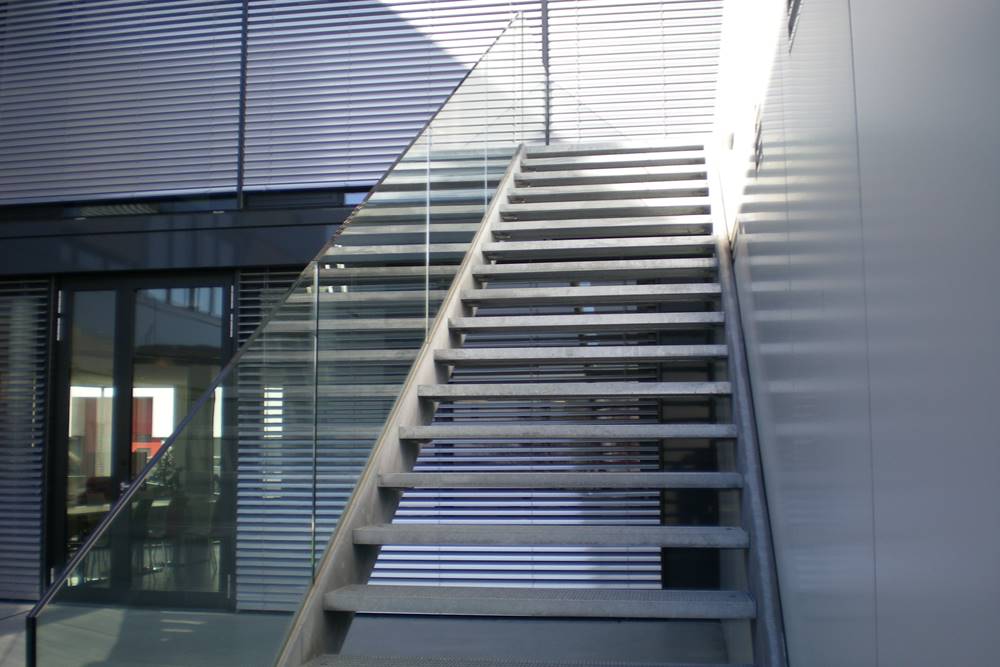 Hauer Albert GmbH &amp; Co KG - Kunstschmiede-Schlosserei-Edelstahl