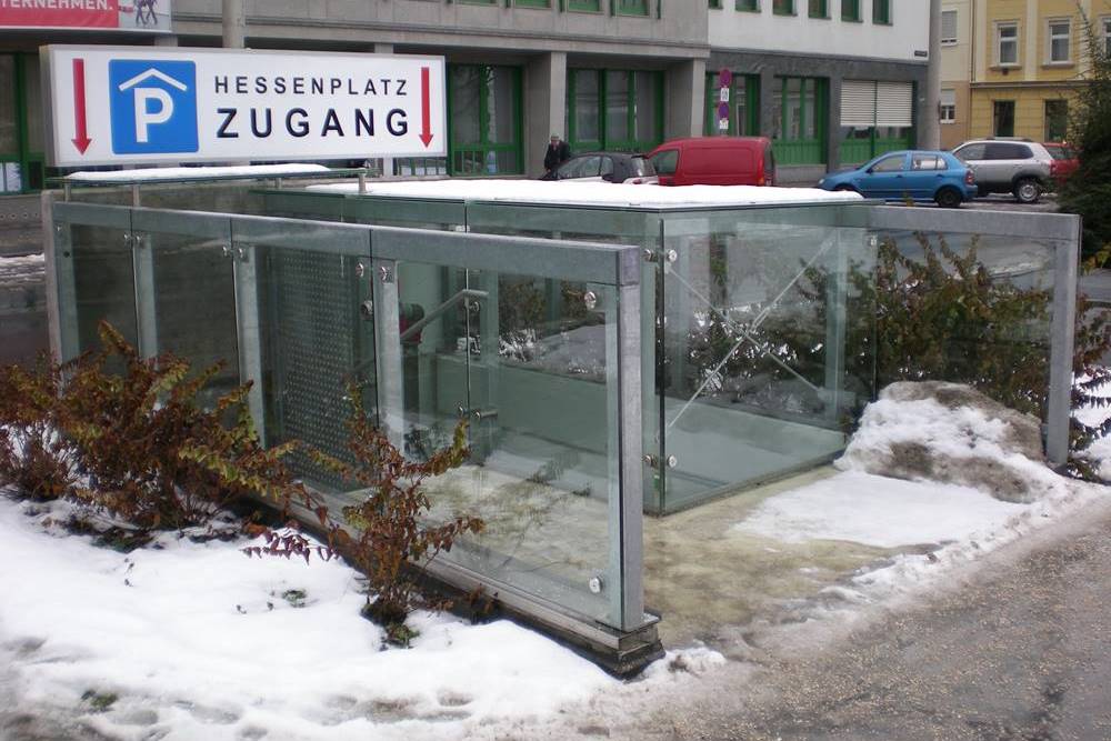 Hauer Albert GmbH &amp; Co KG - Kunstschmiede-Schlosserei-Edelstahl